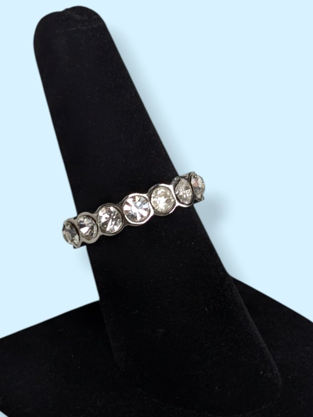 Scalloped White Rhinestone Costume Ring